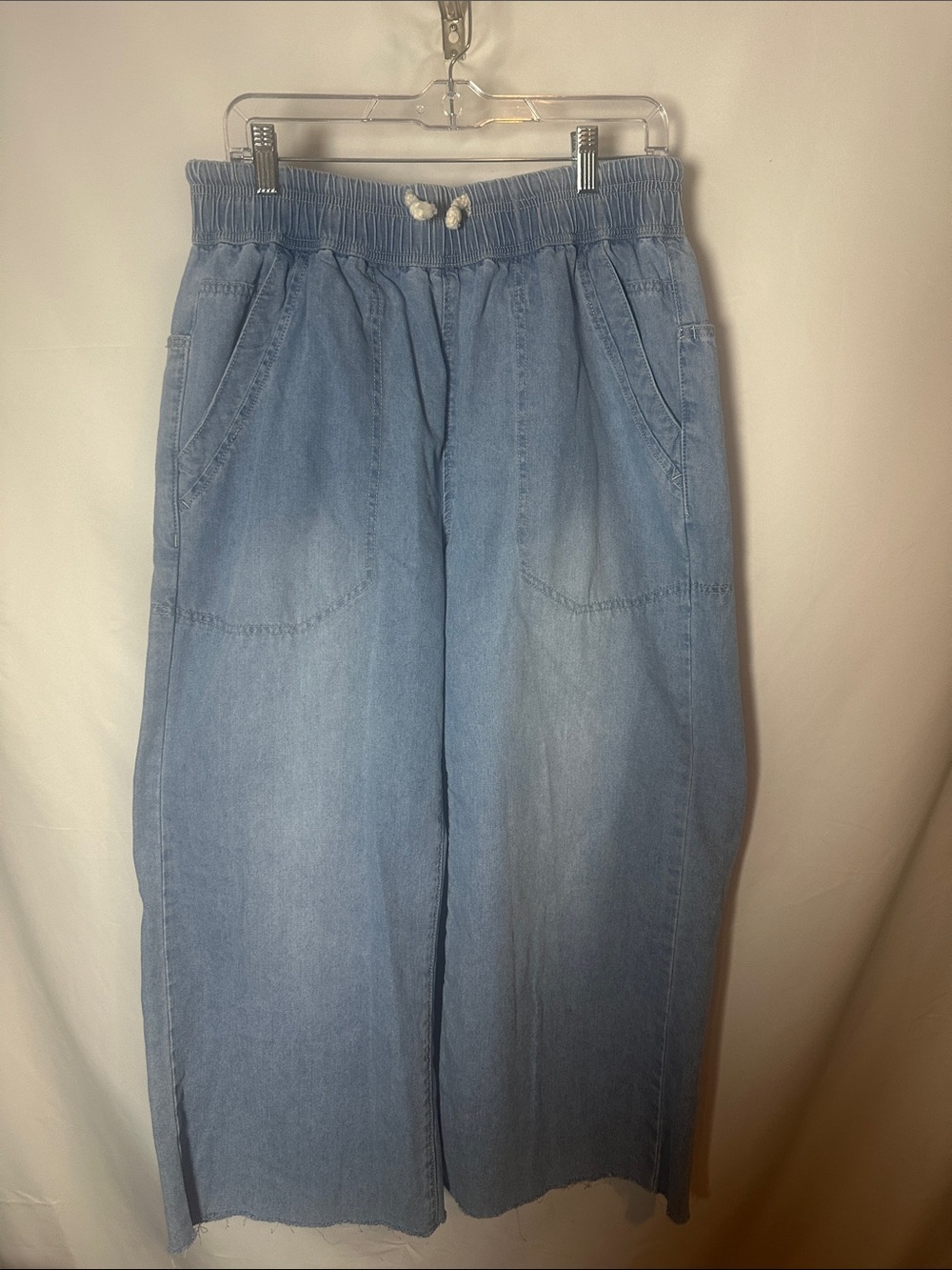 Elastic Waist Light Blue Wide-Leg Women's Jeans